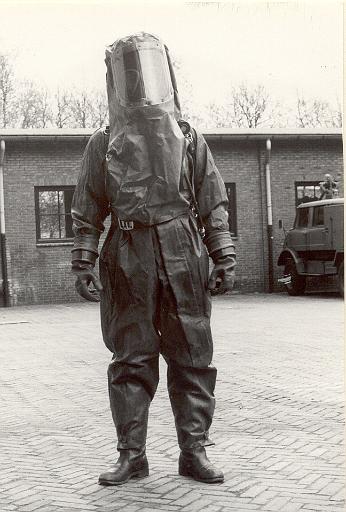 1983-05 westerik hydrazinepak.jpg